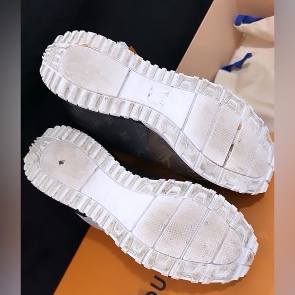 louis vuitton me run away - Picture 3 of 3